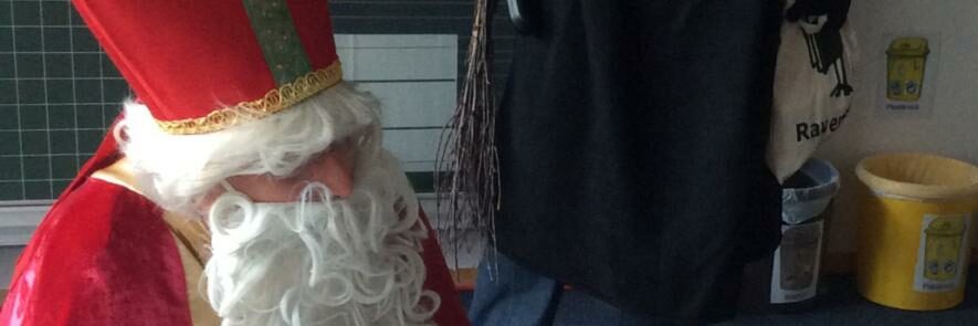 Nikolaus zu Besuch an der FAMS